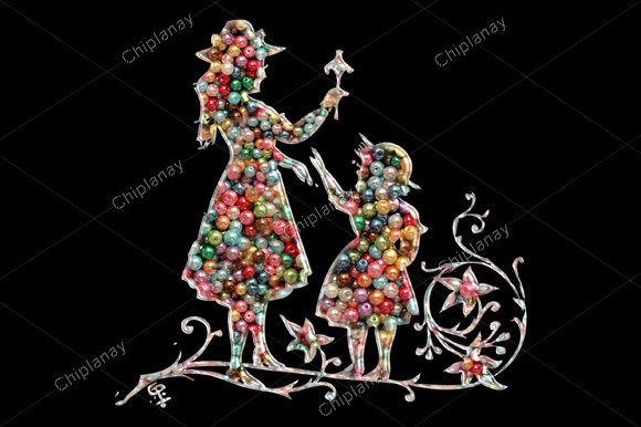 Review: Mother Mom Beads Colorful Embroidery